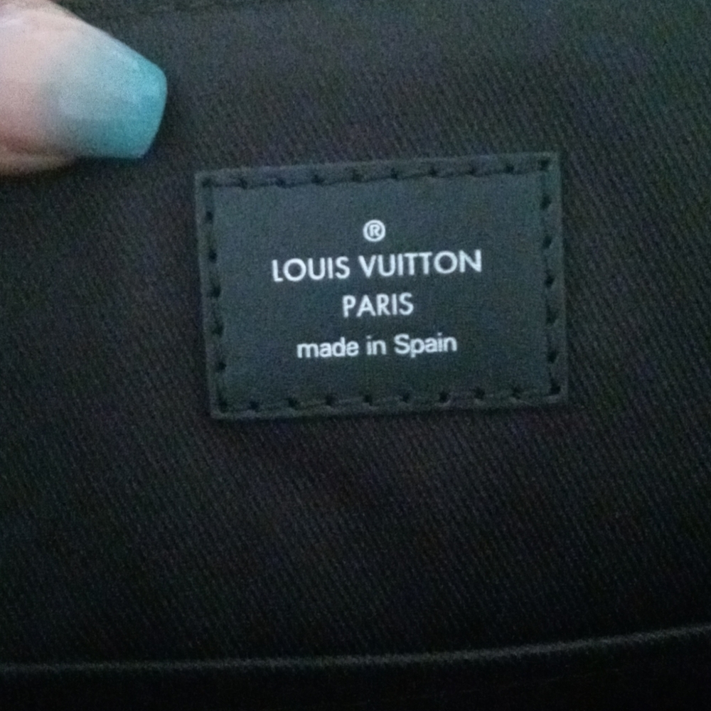 Louis Vuitton Crossbody